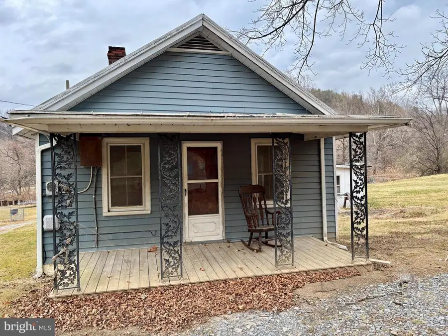 3485 Pine Grove Rd, Stanley, VA 22851 - #3