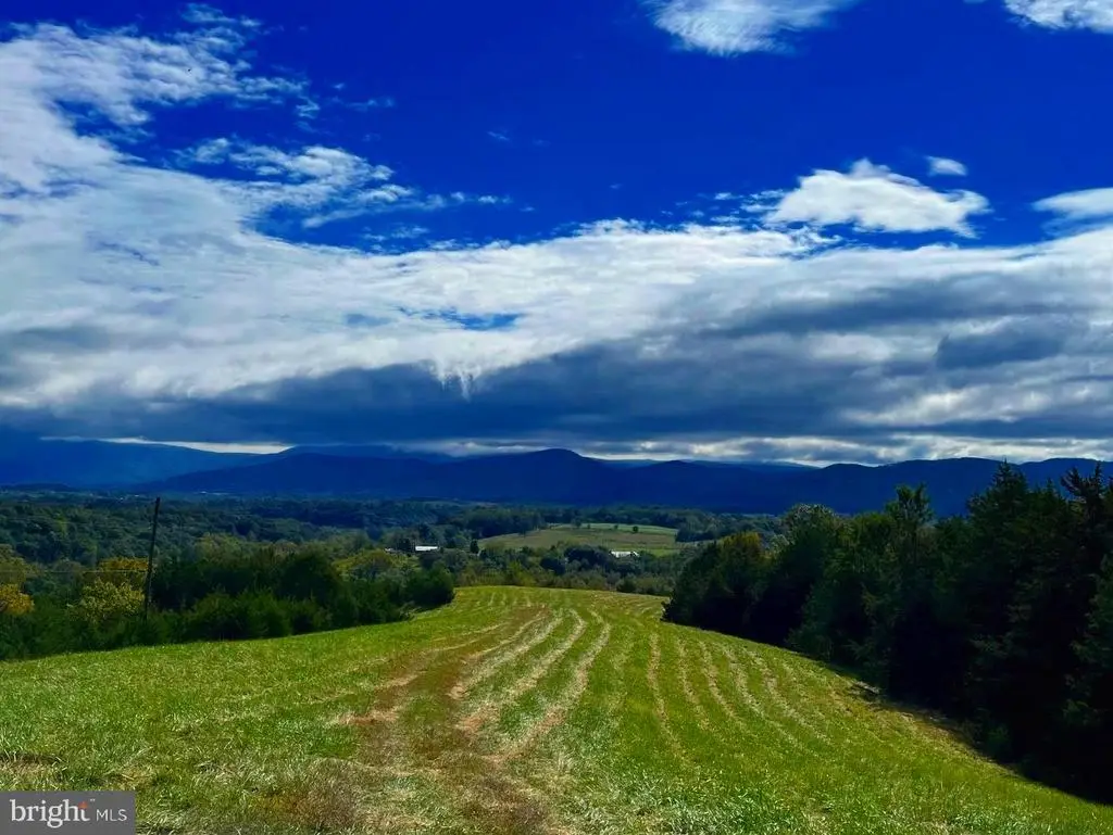 12 Galloway Spring Ln, Shenandoah, VA 22849 - Image #1