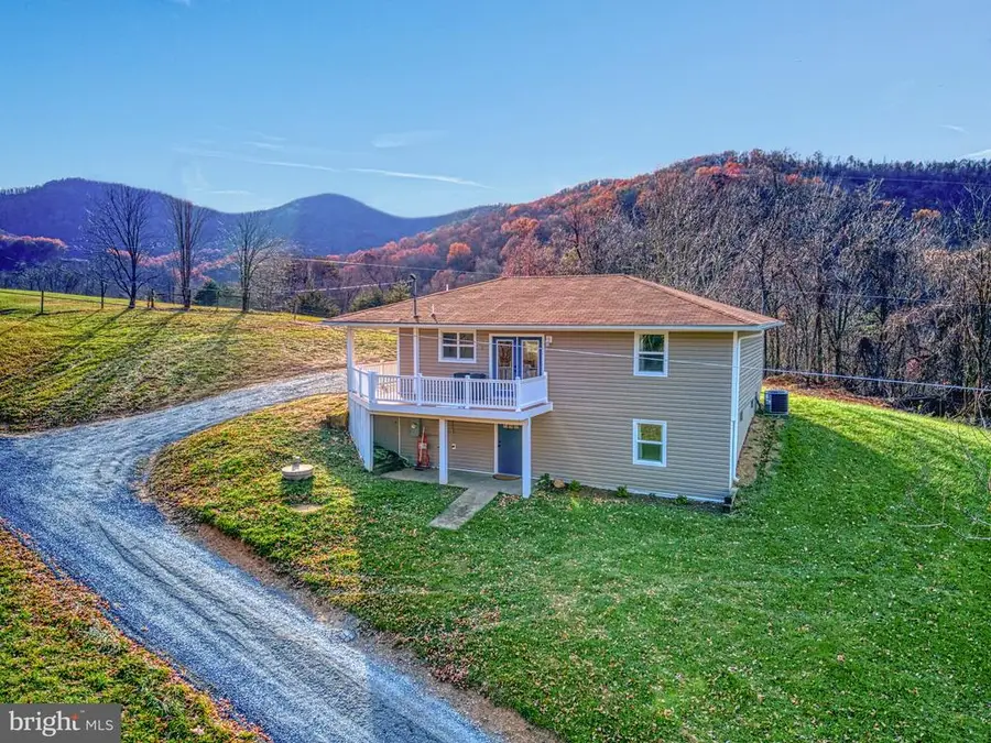 220 View Mountain Rd, Stanley, VA 22851 - Image #3