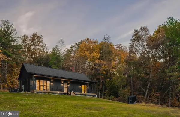 1022 Valley Burg Rd, Luray, VA 22835