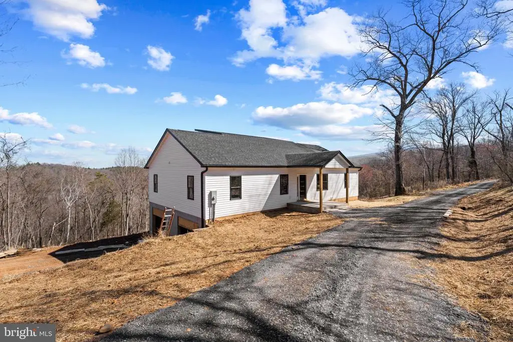 930 River View Rd, Rileyville, VA 22650 - #1