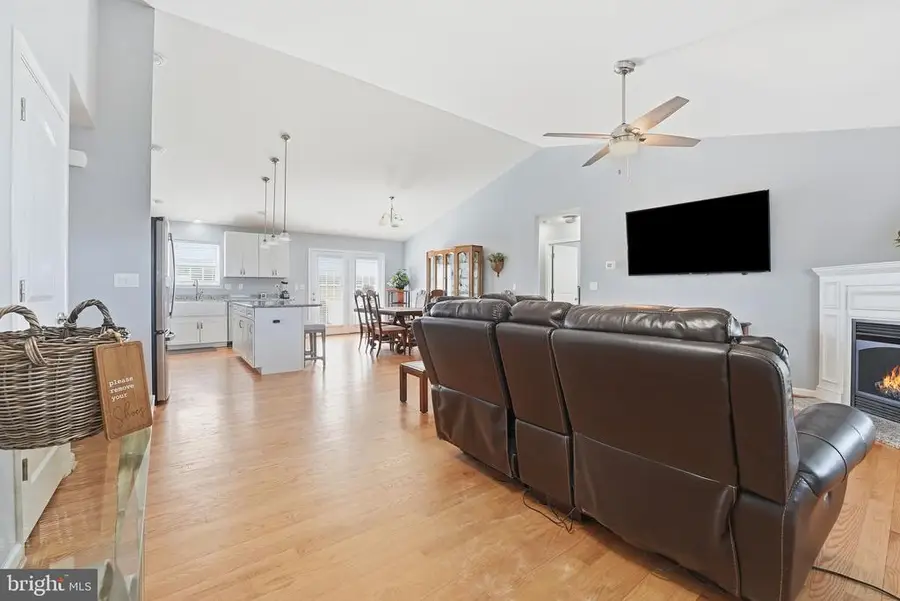 133 Arthur Ln, Luray, VA 22835 - #3