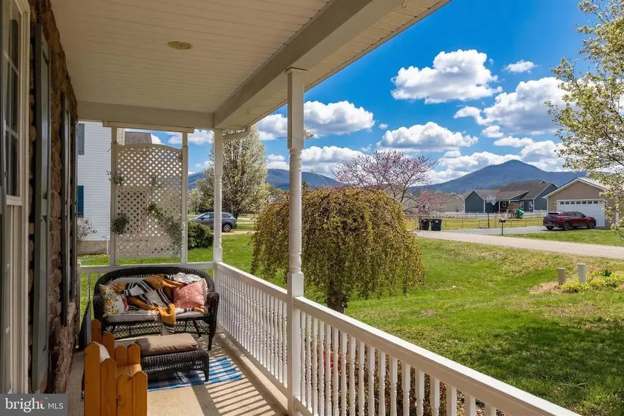 154 Wanda St W, Stanley, VA 22851 - #3