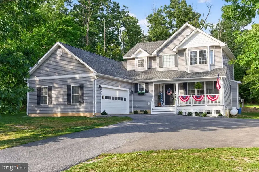406 Woodland Dr, Luray, VA 22835 - #2