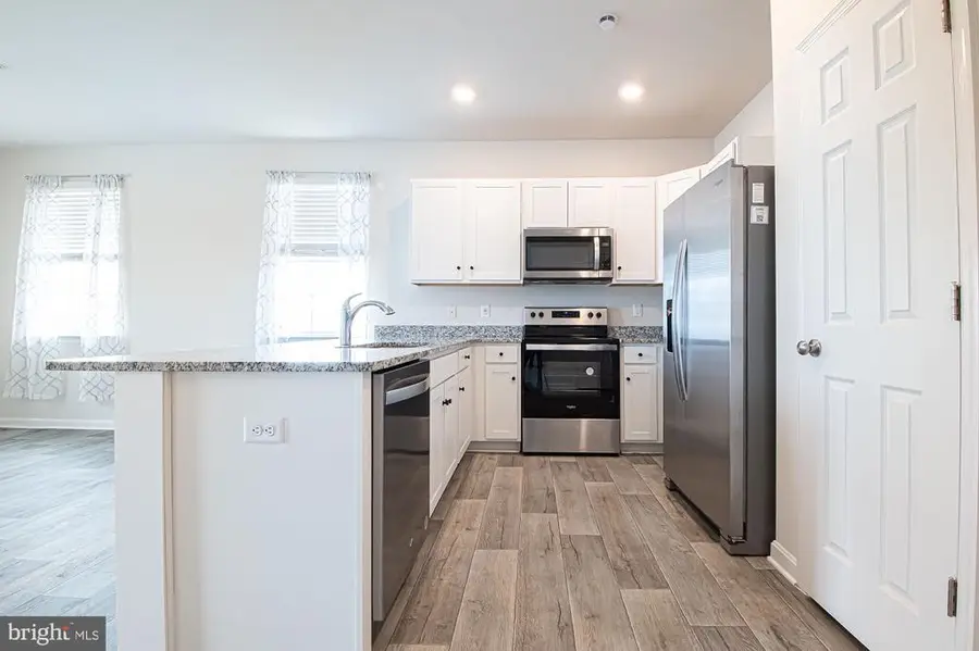 136 Baker Dr, Luray, VA 22835 - #3