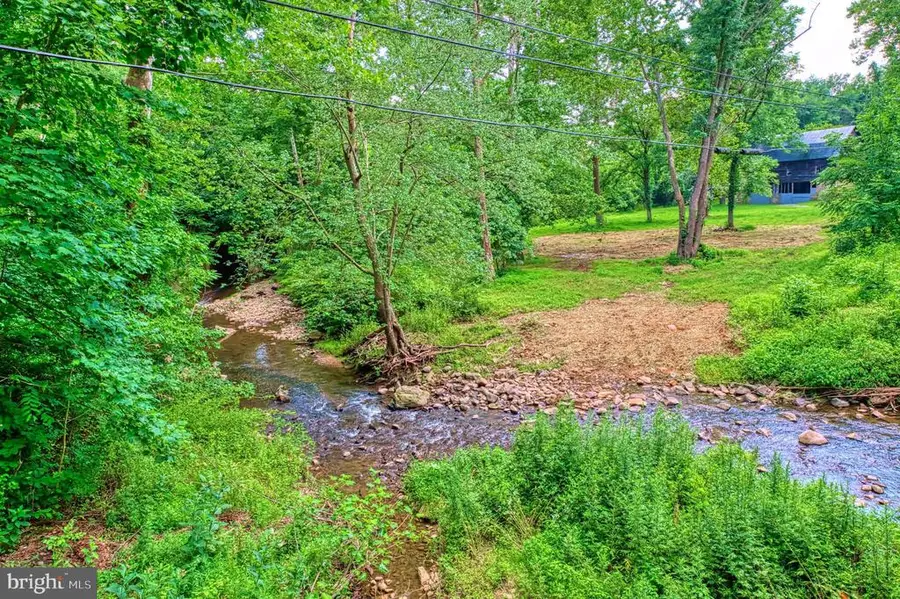 18 Old Mill Rd, Washington, VA  - Image #3