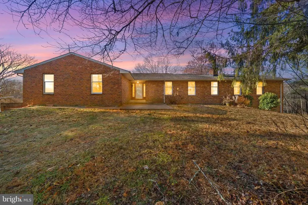 14428 Lee Hwy, Amissville, VA 20106 - Image #1