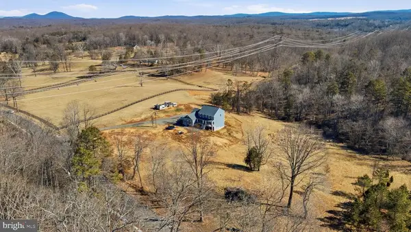 616 Poes Rd S, Amissville, VA 20106