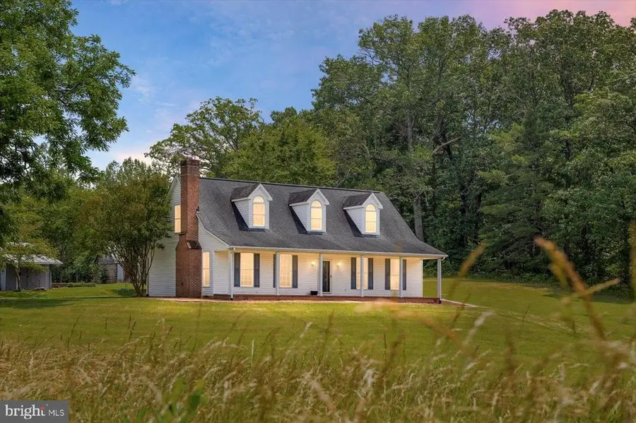 274 Aaron Mountain Rd, Castleton, VA 22716 - #2
