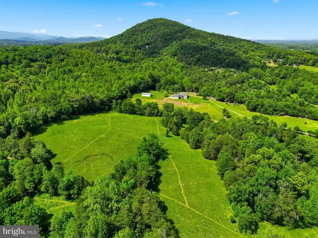Castle Rock Ln, Castleton, VA 22716 - #1