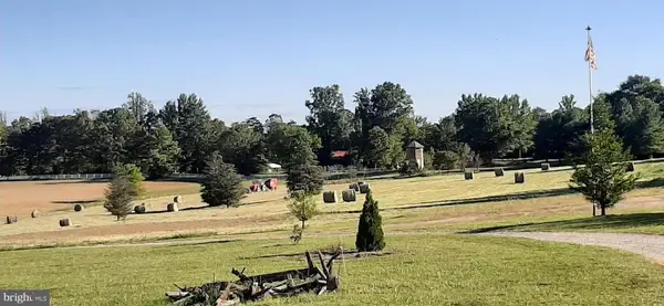 5902 Patriot Hwy, Woodford, VA 22580