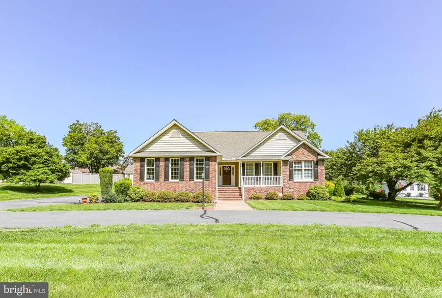 105 Brooke Dr, Fredericksburg, VA 22408 - #2