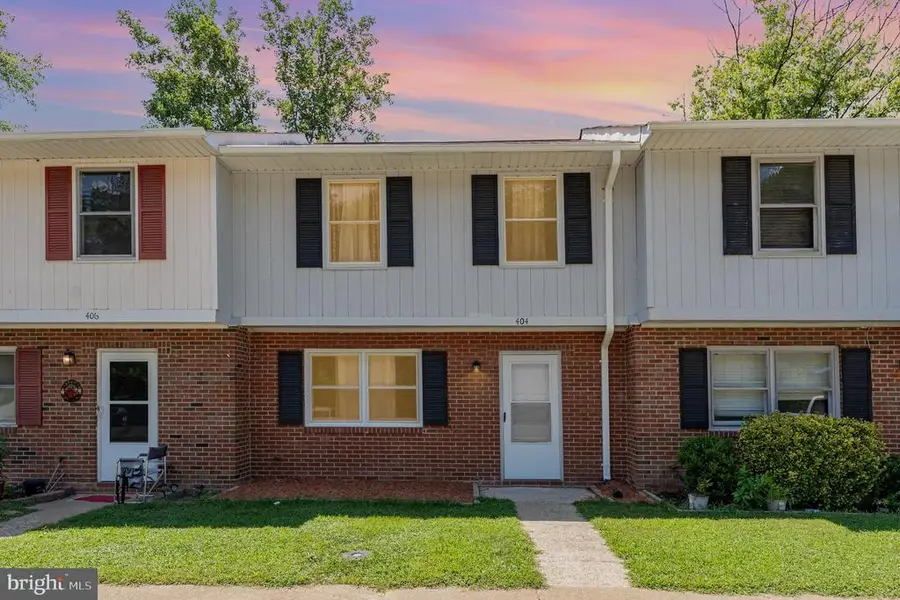 404 Pool Dr, Spotsylvania, VA 22551 - Image #2