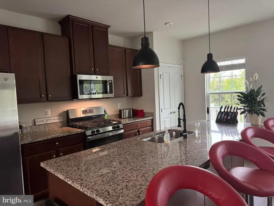 9816 Cedarmass Cir, Fredericksburg, VA 22408 - Image #3