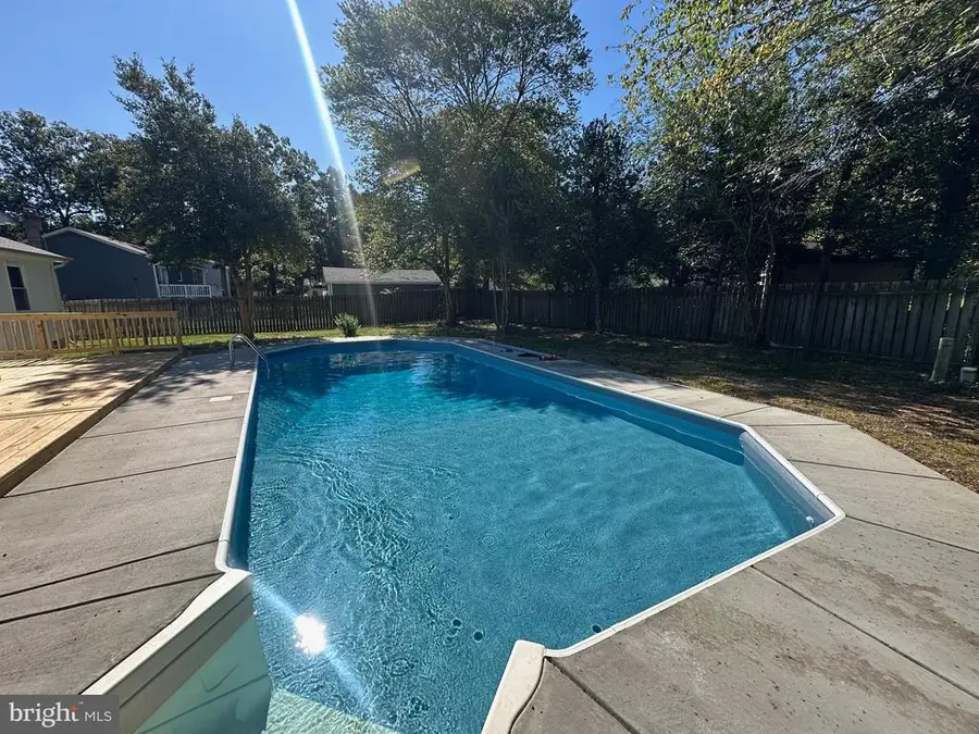 5408 Lee White Ln, Fredericksburg, VA 22407 - Image #2