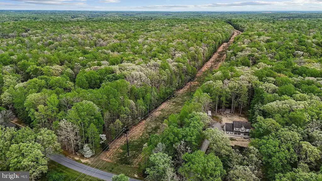 10201 Shawnee Ln, Spotsylvania, VA 22553 - Image #1