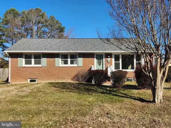 117 Laurel Ave, Fredericksburg, VA 22408