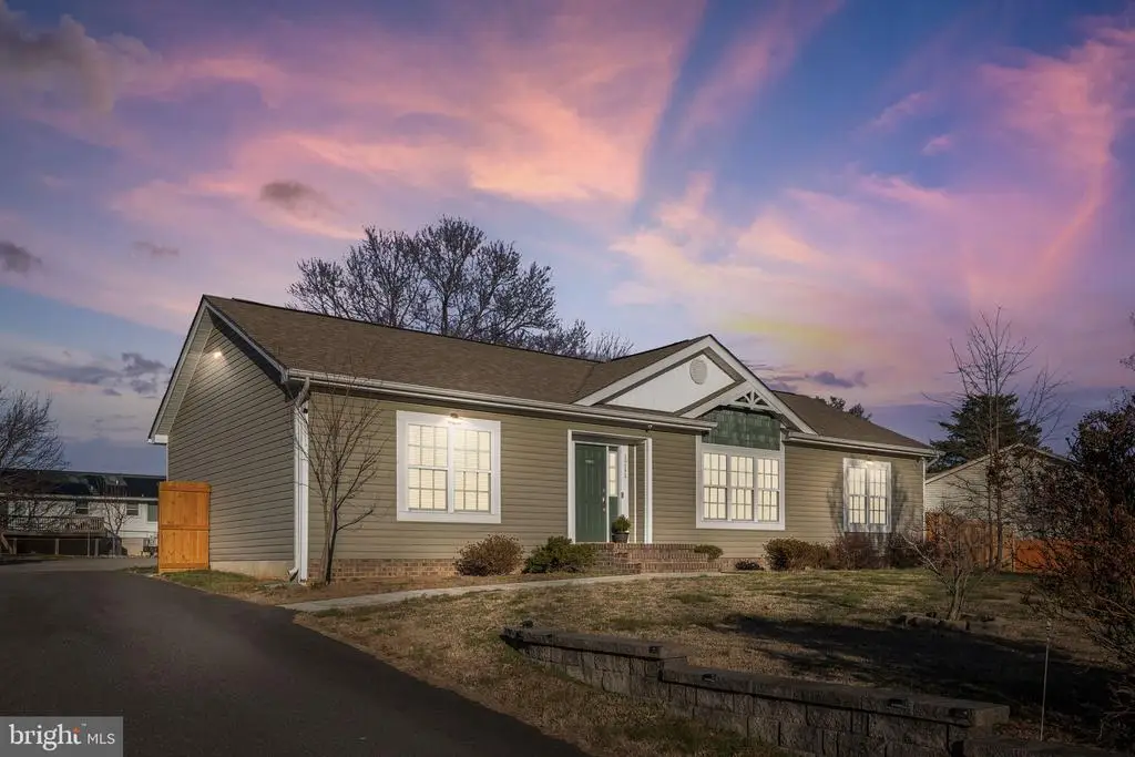 1211 Dewberry Dr, Fredericksburg, VA 22407 - #1