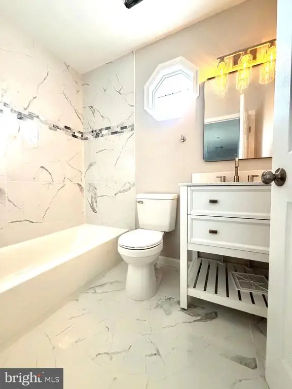 9718 Dominion Forest Cir, Fredericksburg, VA 22408 - Image #3