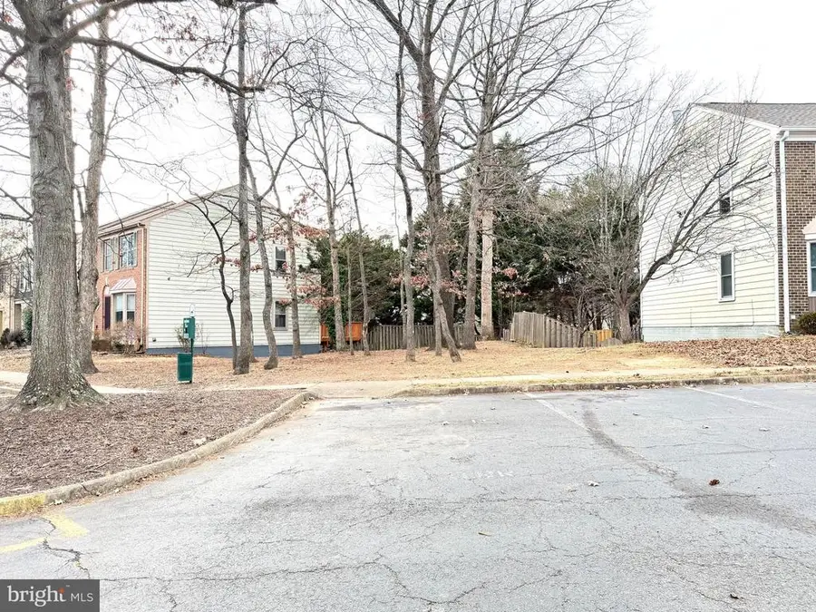 10728 Brice Ct, Fredericksburg, VA 22407 - Image #2