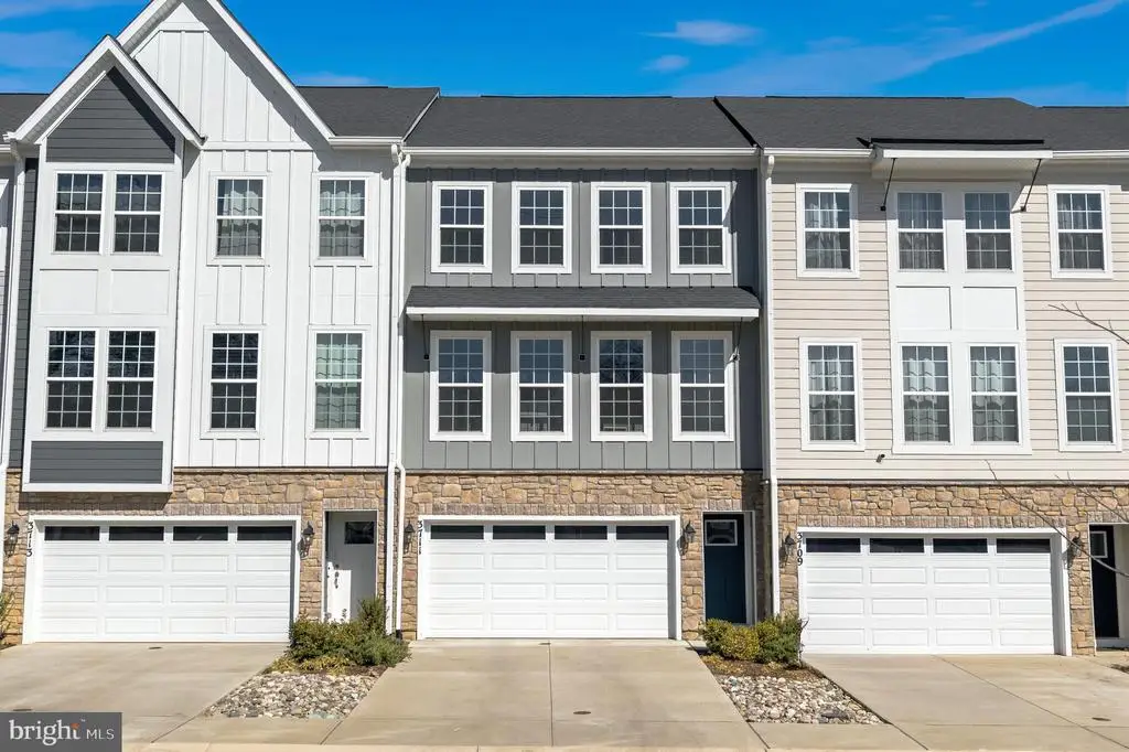 3711 Allington Ct, Fredericksburg, VA 22408 - #1