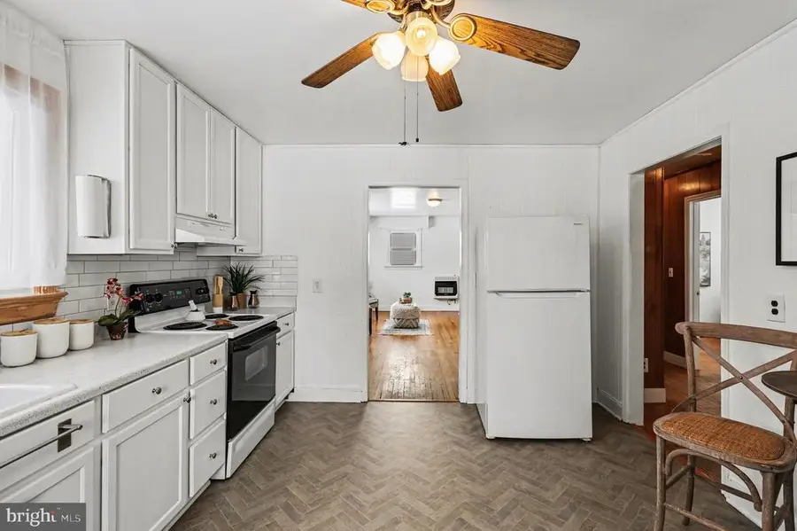 300 Hamilton St, Fredericksburg, VA 22408 - #3