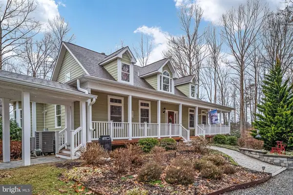 3900 Water Front Ct, Bumpass, VA 23024