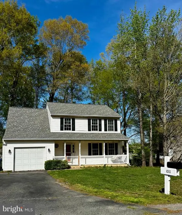 10111 Sharon Springs Dr, Fredericksburg, VA 22408