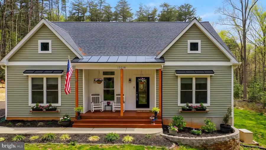 13218 Scotten Dr, Fredericksburg, VA 22407 - #2