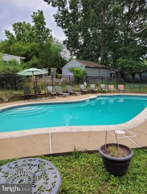117 Hill St, Fredericksburg, VA 22408 - #1
