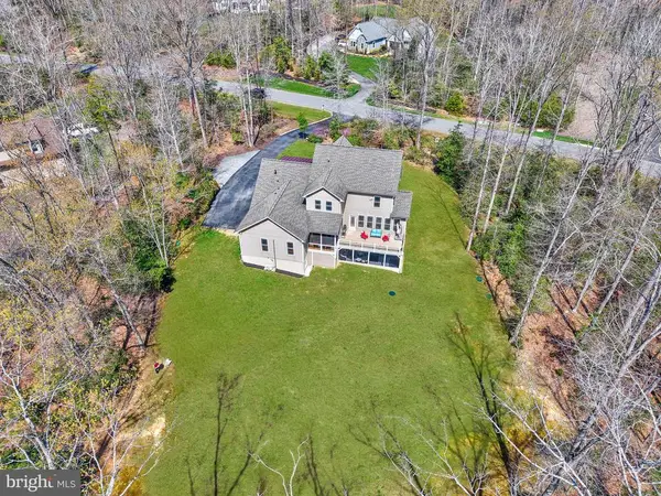 7022 Barclay Dr, Fredericksburg, VA 22407