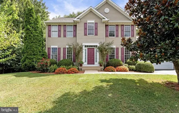 6712 Castleton Dr, Fredericksburg, VA 22407