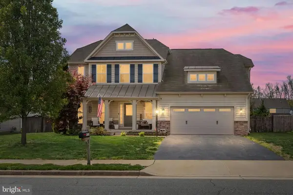 2518 Cornell Dr, Fredericksburg, VA 22408