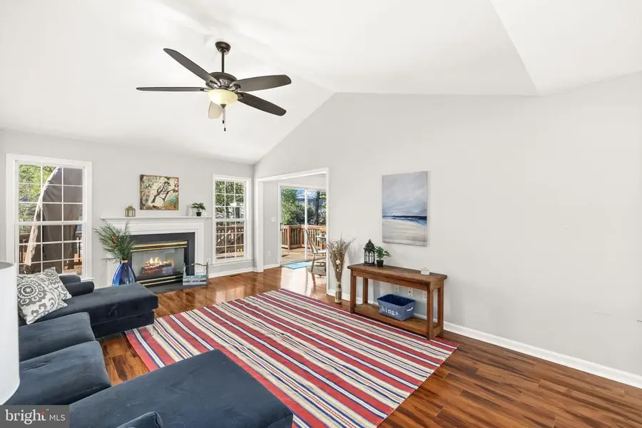 10101 Fulton Dr S, Fredericksburg, VA 22408 - #3