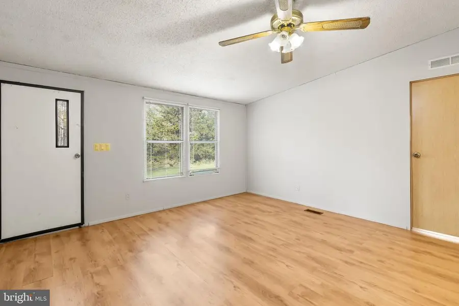 4703 Holly Dr, Partlow, VA 22534 - #2