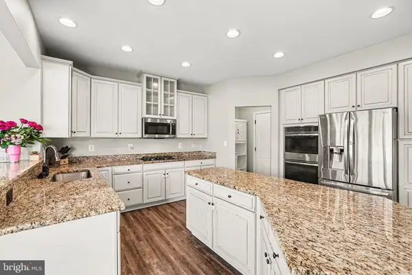2527 Cornell Dr, Fredericksburg, VA 22408