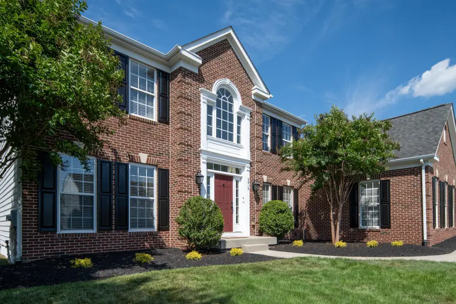 5815 Deep Creek Dr, Fredericksburg, VA 22407 - #2