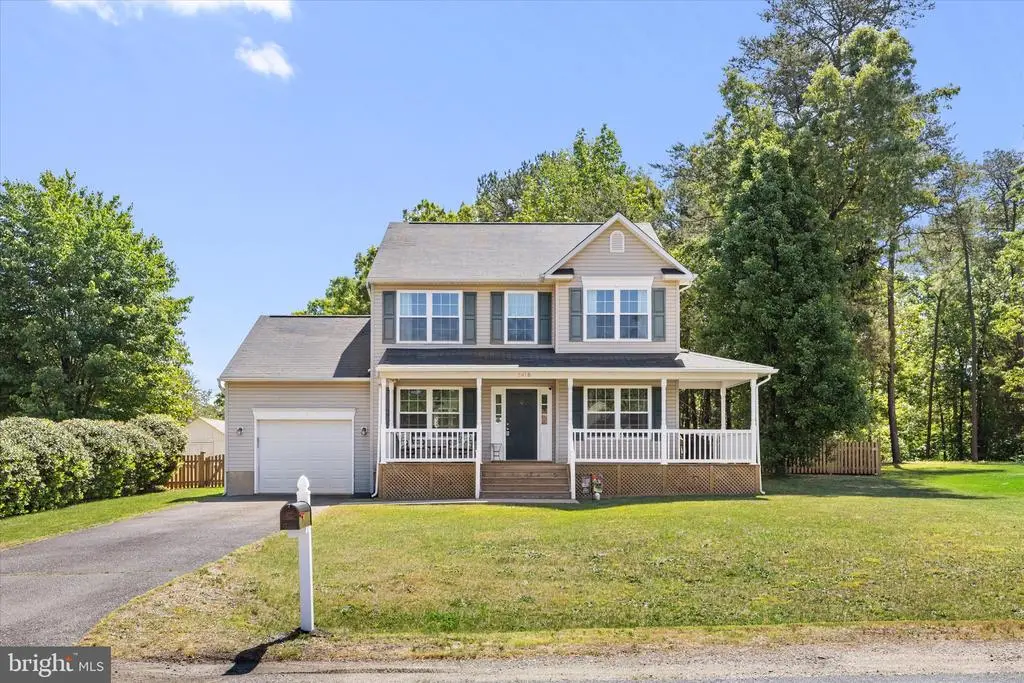 2416 Ruffin Dr, Fredericksburg, VA 22408 - #1