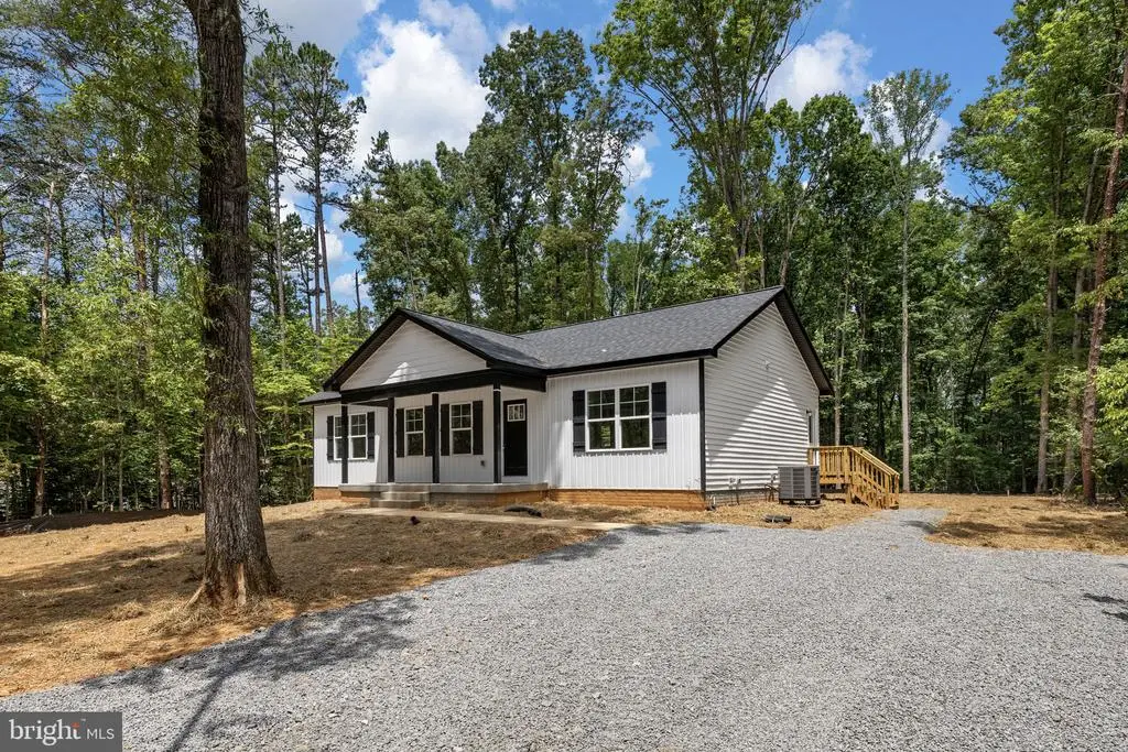 5321 Wilton Ln, Partlow, VA 22534 - #1