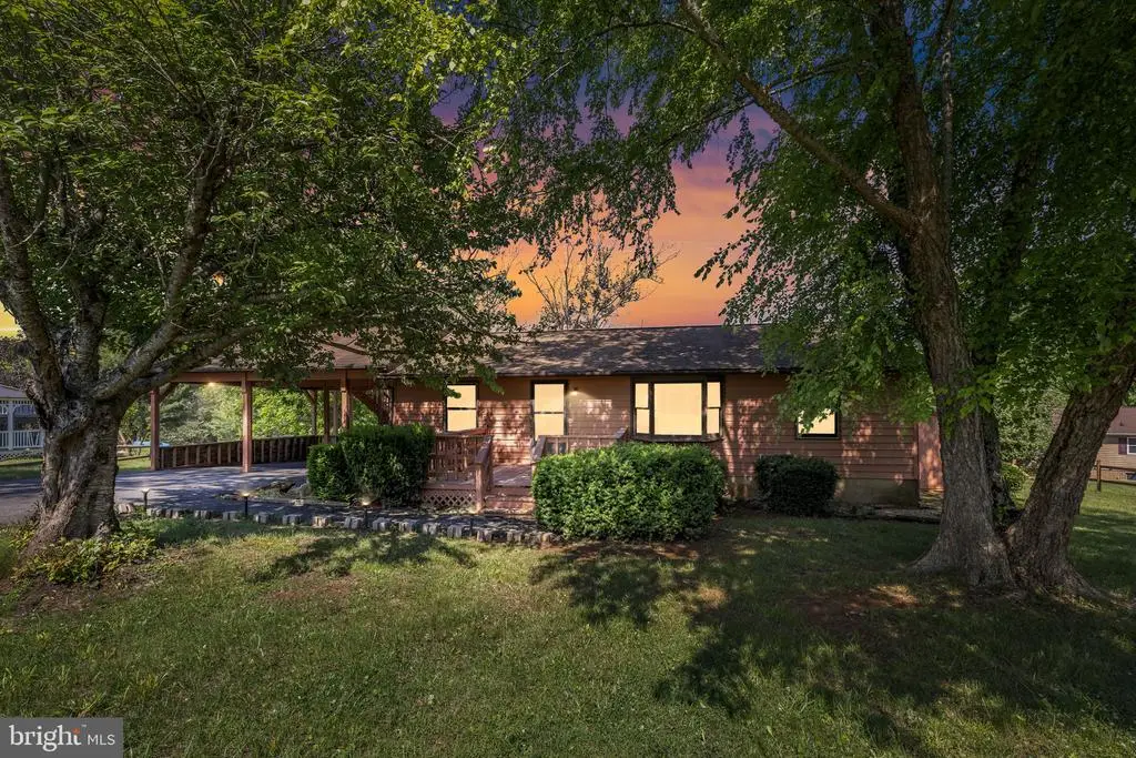 6216 Bryn Ln, Mineral, VA 23117 - #1