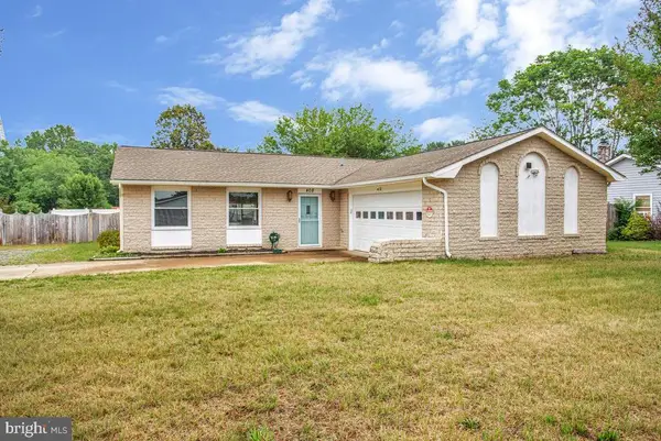 408 Brooks Dr S, Fredericksburg, VA 22408