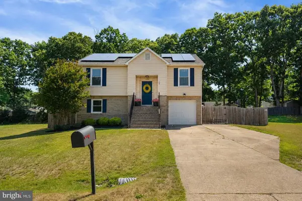 10818 Bent Tree Dr, Fredericksburg, VA 22407