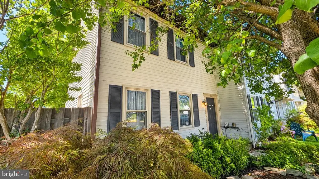 5215 Daffodil Dr, Fredericksburg, VA 22407 - #1