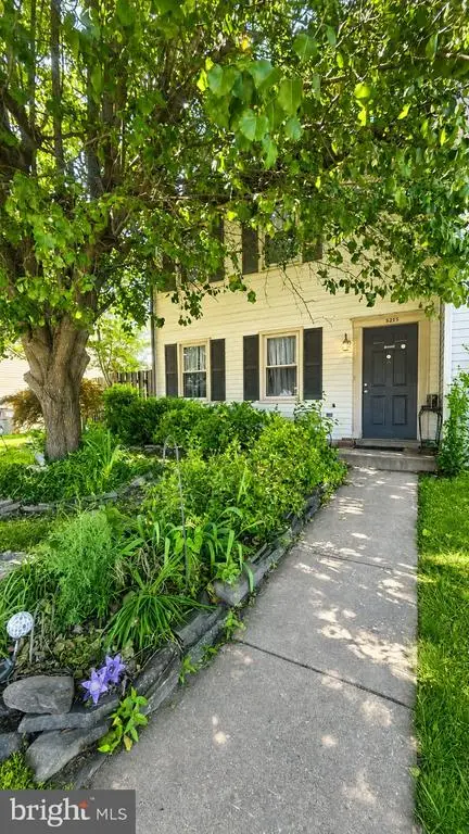 5215 Daffodil Dr, Fredericksburg, VA 22407 - #2
