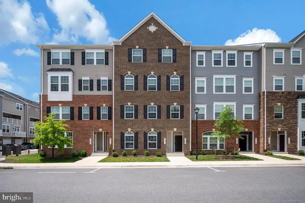 7911 Independence Dr, Spotsylvania, VA 22553 - #1