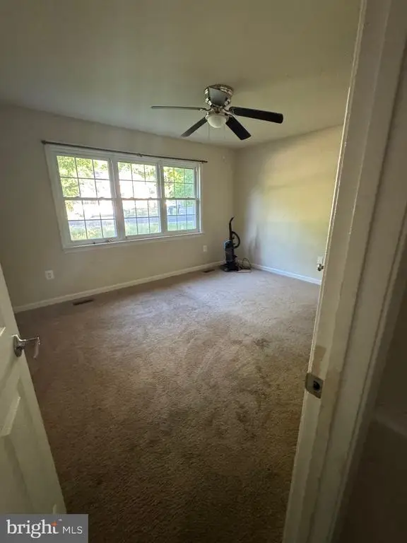 414 Cleveland Ct, Fredericksburg, VA 22407 - #3