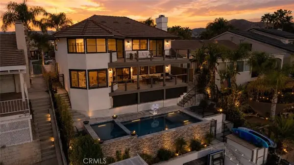 30205 White Wake Dr, Canyon Lake, CA 92587