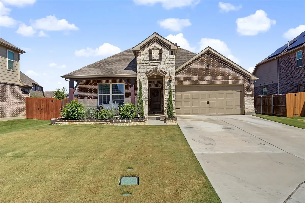 804 Sweeping Butte Dr, Fort Worth, TX 76052 - #1