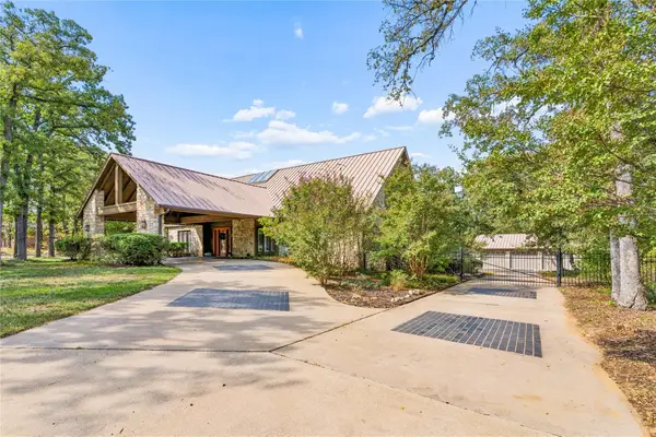 2717 Hartlee Ct, Denton, TX 76208