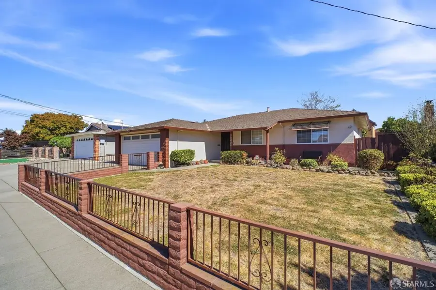 28054 Bunting St, Hayward, CA 94545 - #3